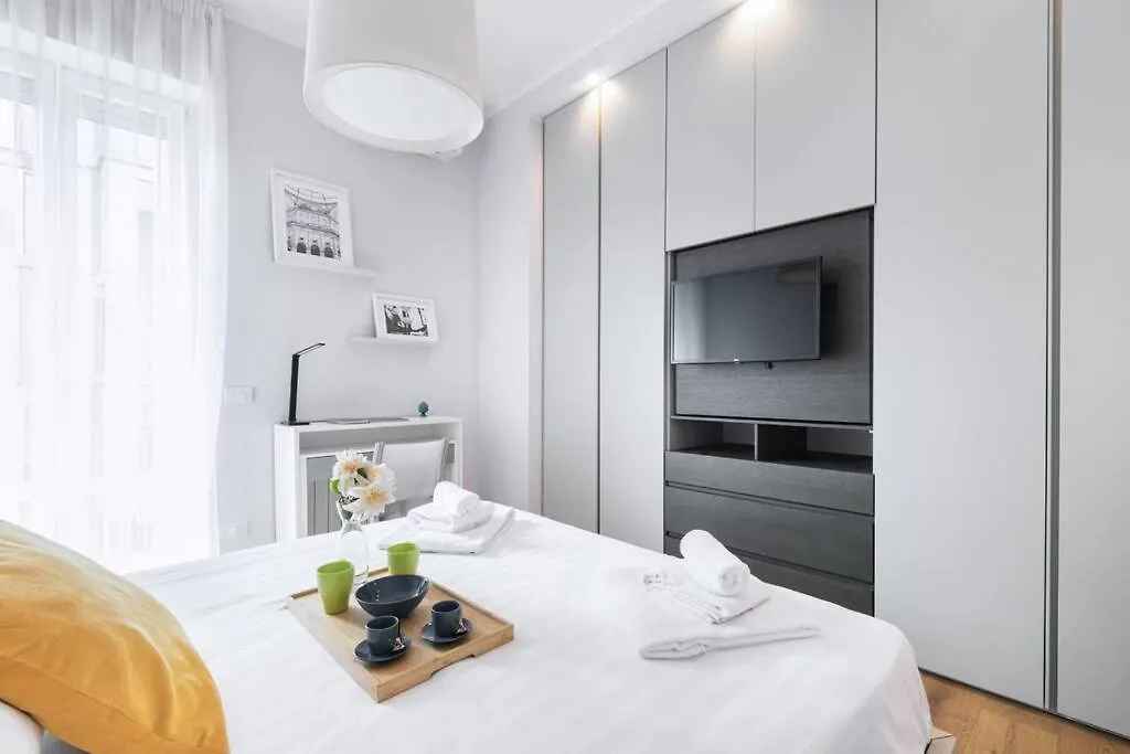 Easylife - Beautiful Flat With Balcony Pta Venezia Διαμέρισμα Μιλάνο