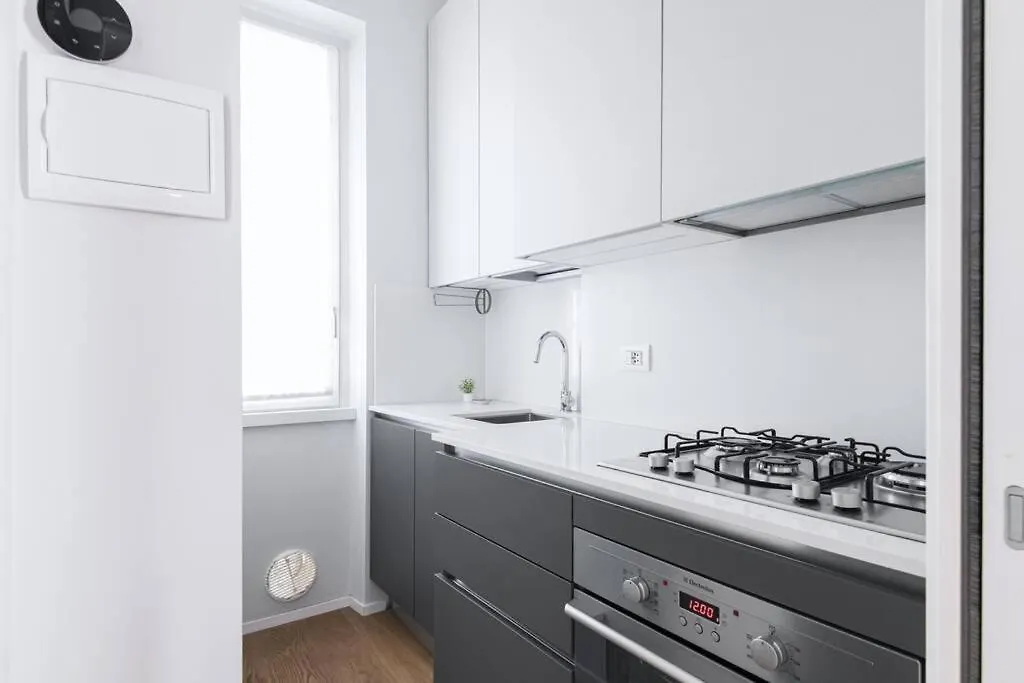 Easylife - Beautiful Flat With Balcony Pta Venezia Διαμέρισμα Μιλάνο Ιταλία