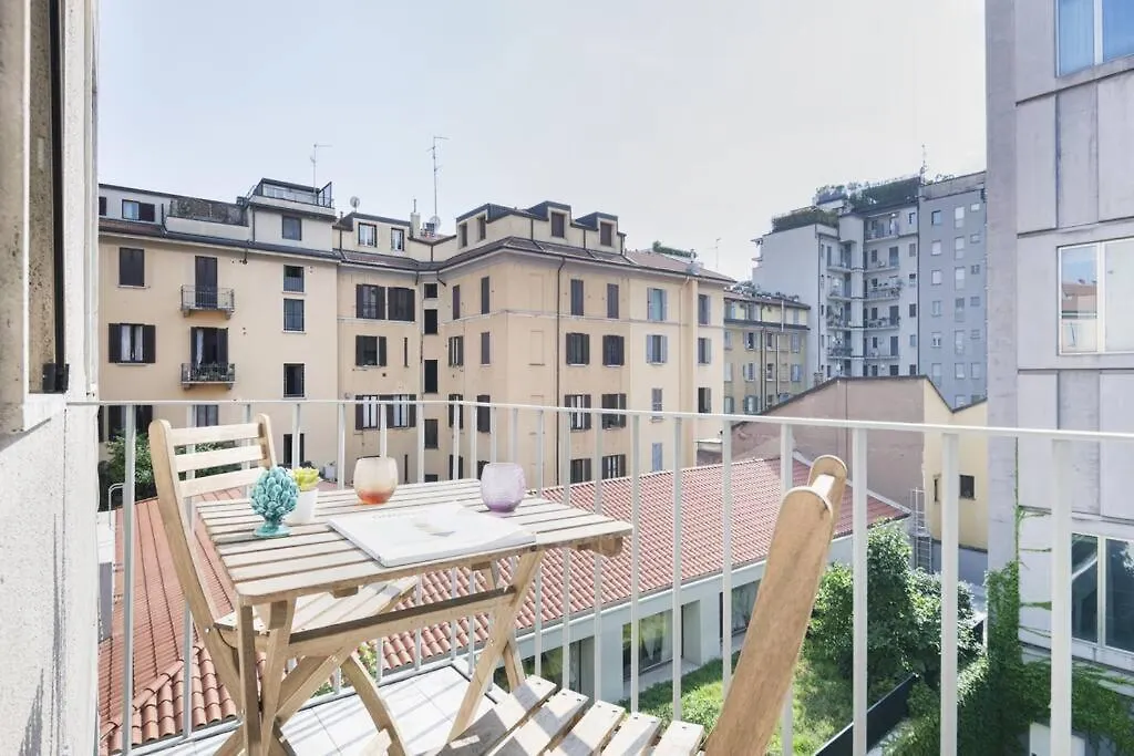 Easylife - Beautiful Flat With Balcony Pta Venezia Διαμέρισμα Μιλάνο 0*,  Ιταλία