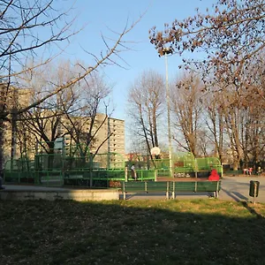 Milano: Accogliente In Zona Comoda Milano