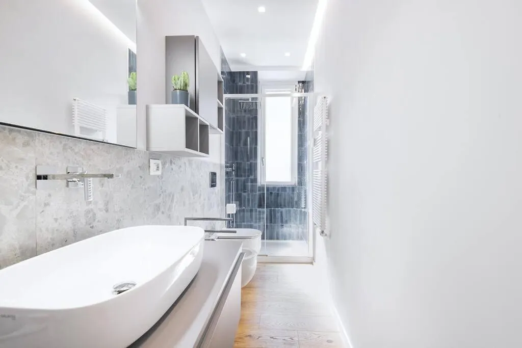 Apartment Ferienwohnung Easylife - Beautiful Flat With Balcony Pta Venezia Mailand